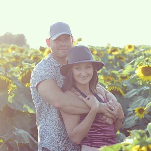 Meet your Posher, Monica - Picture 2 of 11